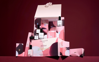 Vánoční tipy pro ženy ve VAVAVOOM Perfumery – výběr niche vůní, beauty a šperků.