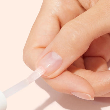 Netoxický odlakovač na nechty